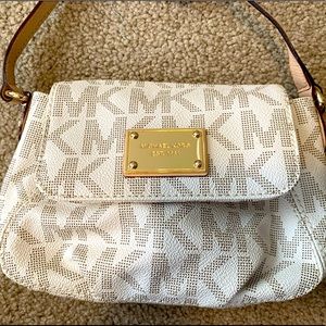 Michael Kors Crossbody Bag